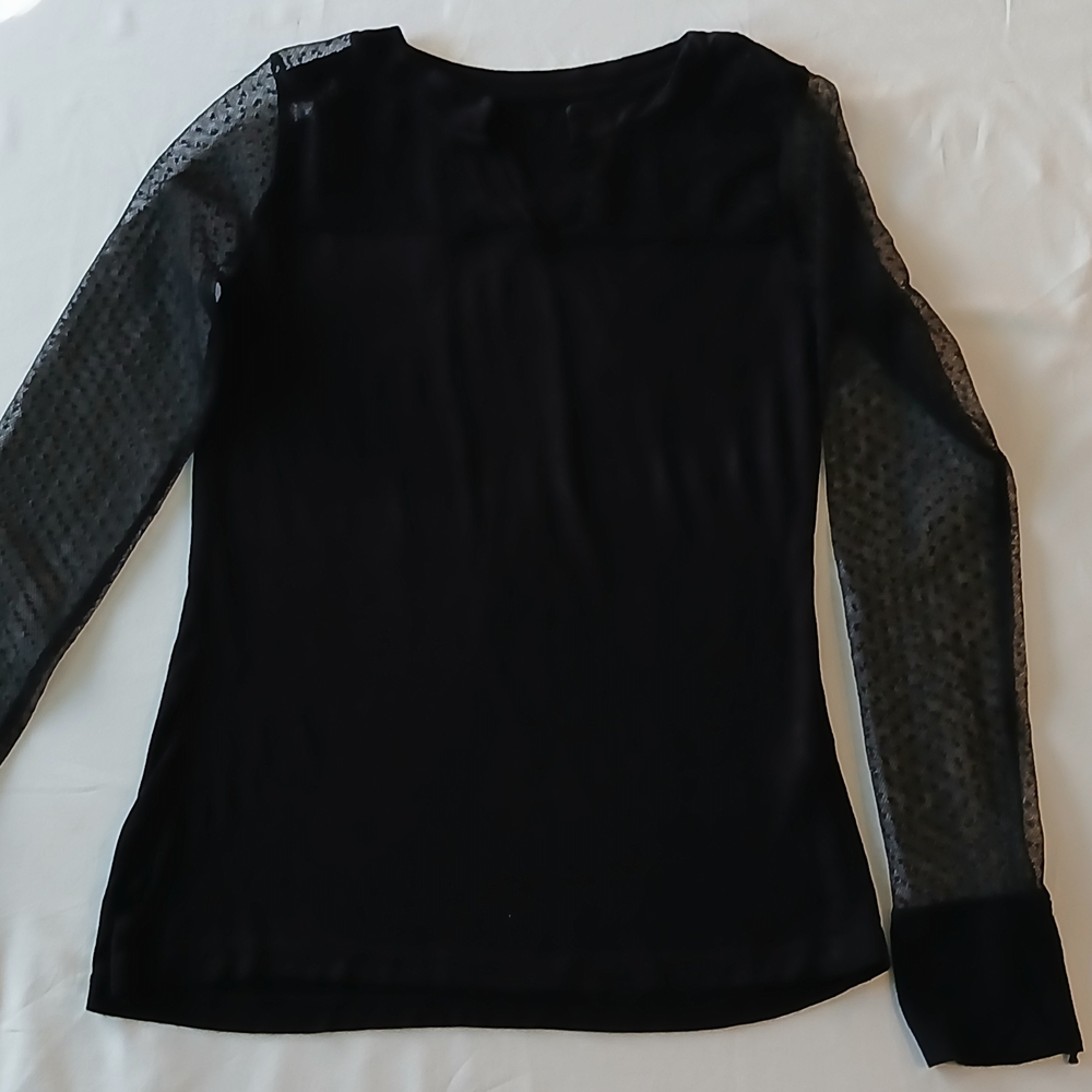 Black Fitted Blouse with Textured Sleeves